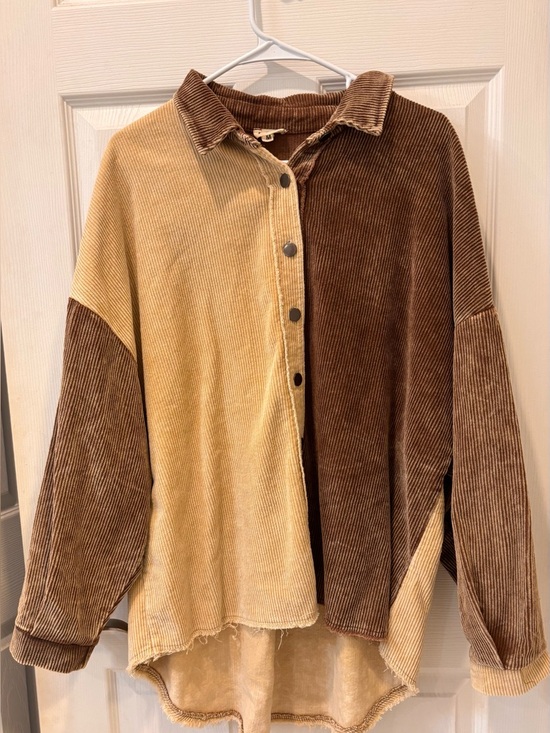 POL Jackets & Blazers - POLTwo-Tone Corduroy Button-Up Shirt Jacket in Tan & Brown